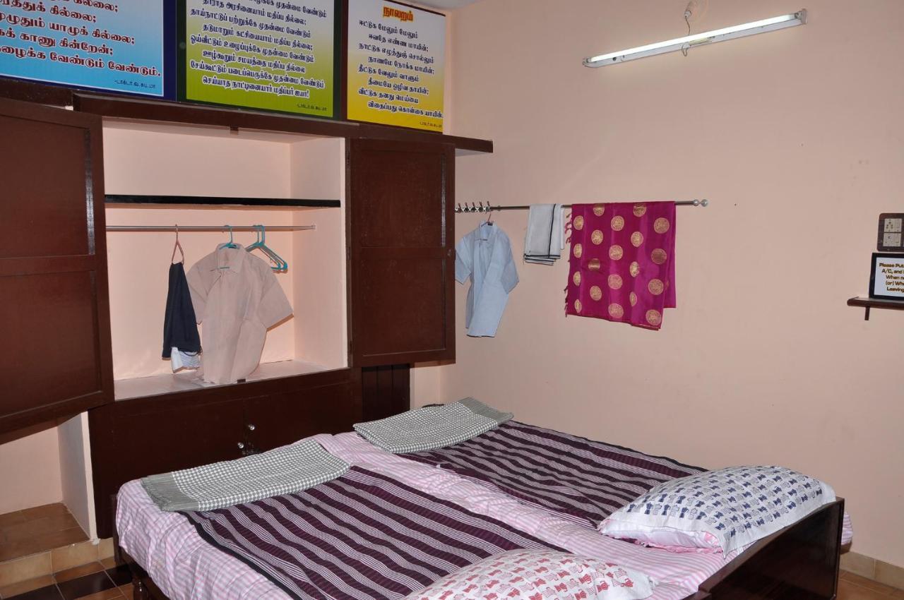 Homestay Senthil Akam Chidambaram Extérieur photo